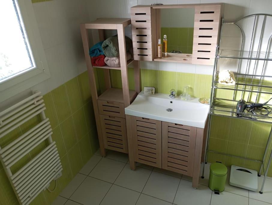 Maison 6 Personnes Billom Eksteriør billede