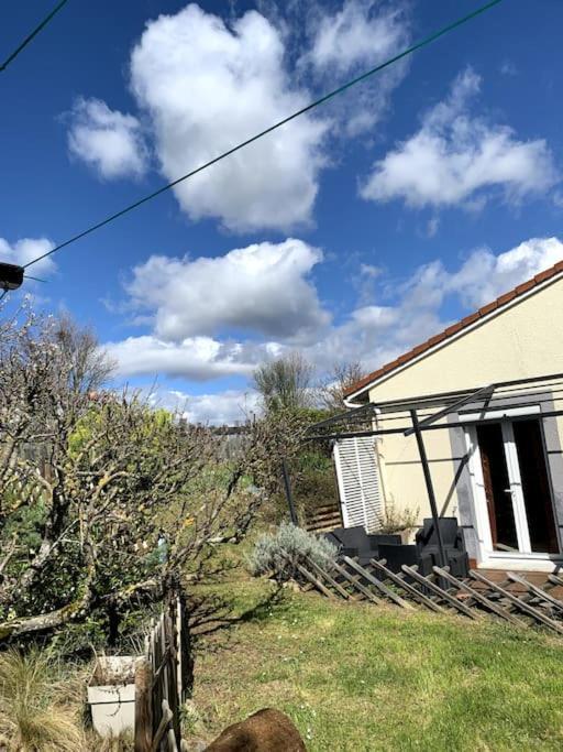Maison 6 Personnes Billom Eksteriør billede